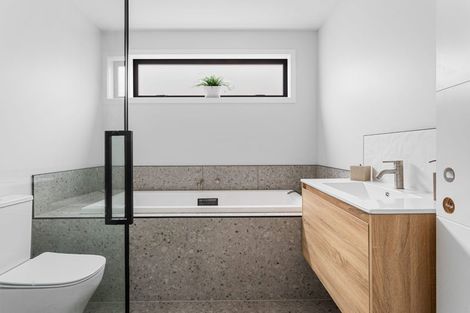 Photo of property in 27 Herridge Street, Woodend, 7691