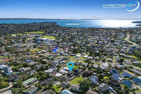 Photo of property in 2/12 Sundown Avenue, Manly, Whangaparaoa, 0930