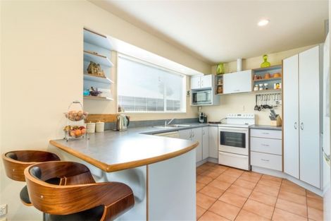 Photo of property in 4 Parkinson Place, Woodend, 7610