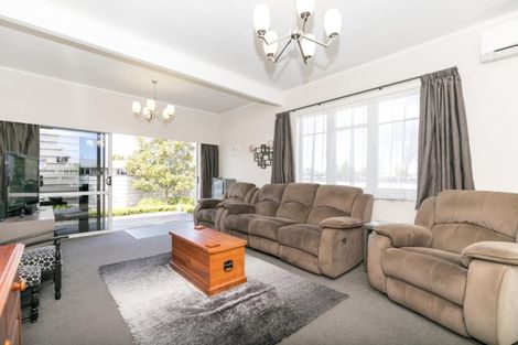 Photo of property in 7 Hilton Road, St Andrews, Hamilton, 3200