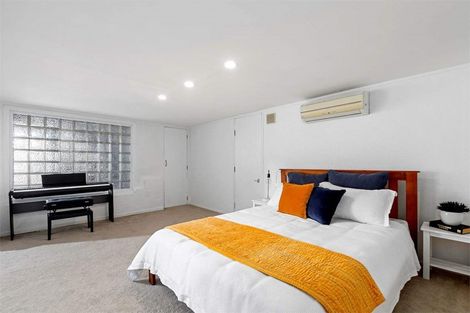 Photo of property in 5 Freya Place, Torbay, Auckland, 0630