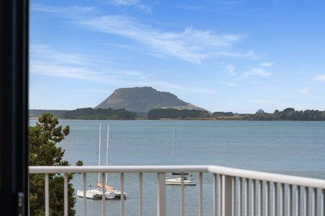 Photo of property in 33 Harbour View Road, Omokoroa, 3114