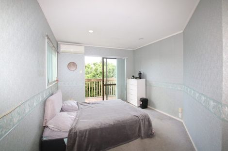 Photo of property in 13 Wisteria Way, Mairangi Bay, Auckland, 0630