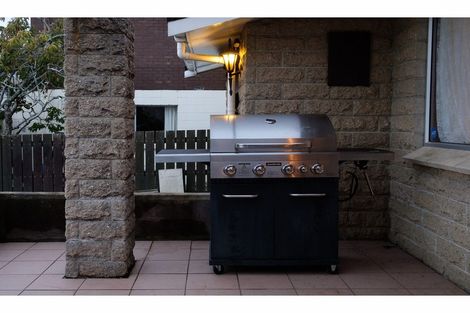 Photo of property in 26 Walton Park Avenue, Fairfield, Dunedin, 9018