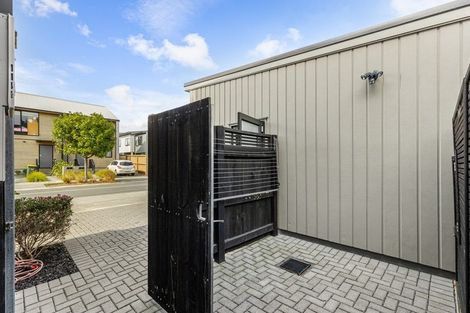 Photo of property in 15 Pukewhero Rise, Westgate, Auckland, 0614