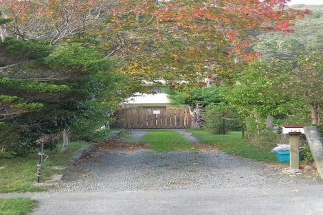 Photo of property in 321 Stokes Valley Road, Stokes Valley, Lower Hutt, 5019