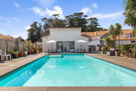 Photo of property in 15/21 Armoy Drive, East Tamaki, Auckland, 2016