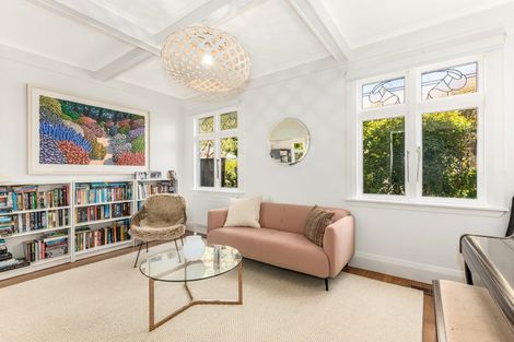 Photo of property in 103 Muritai Road, Eastbourne, Lower Hutt, 5013