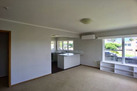 Photo of property in 1/54 Northboro Road, Belmont, Auckland, 0622