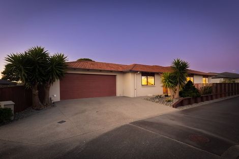 Photo of property in 7 Central Park, Paraparaumu Beach, Paraparaumu, 5032