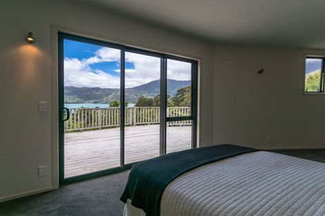 Photo of property in 2 Soucis Lane, Okiwi Bay, 7193