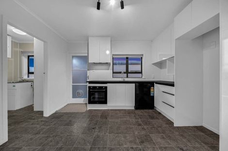 Photo of property in 12 Hunua Road, Papakura, 2110