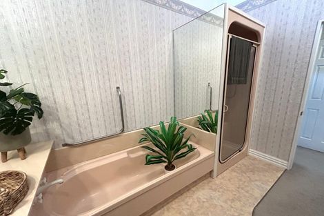 Photo of property in 21a Benalder Crescent, Tokoroa, 3420