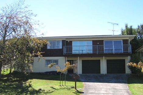 Photo of property in 22 Nui Mana Place, Te Atatu South, Auckland, 0610