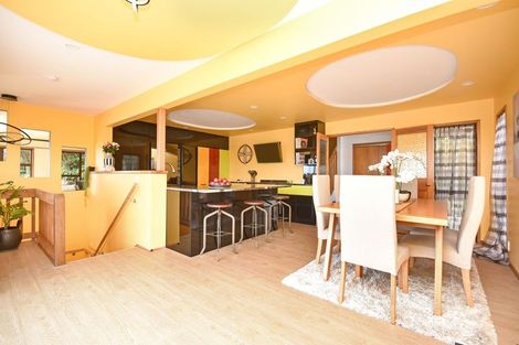 Photo of property in 24 Danbury Drive, Torbay, Auckland, 0630