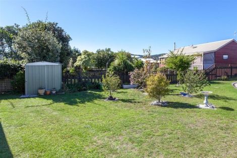Photo of property in 16/9 Campbell Close, Whangamata, 3620