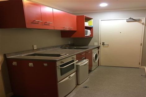 Photo of property in Aitken Street Apartments, 216/5 Aitken Street, Thorndon, Wellington, 6011