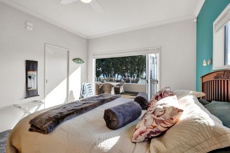 Photo of property in 19 Nobs Line, Strandon, New Plymouth, 4312