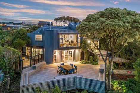 Photo of property in 63 Santa Maria Avenue, Mount Pleasant, Christchurch, 8081