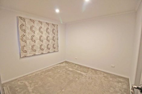 Photo of property in 18 Shrule Place, Huntington, Hamilton, 3210