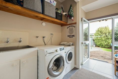 Photo of property in 20 Bolmuir Road, Forest Lake, Hamilton, 3200