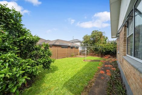 Photo of property in 3/13 Hayward Road, Papatoetoe, Auckland, 2025