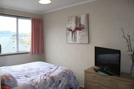 Photo of property in 212 Kaikorai Valley Road, Bradford, Dunedin, 9011
