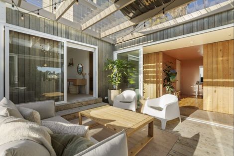 Photo of property in 249b Oceanbeach Road, Mount Maunganui, 3116