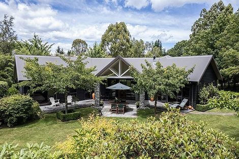 Photo of property in 208 Mapara Road, Acacia Bay, Taupo, 3385