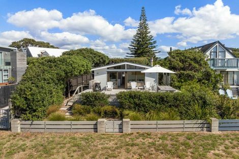 Photo of property in 12a Mcliver Place, Pauanui, Hikuai, 3579