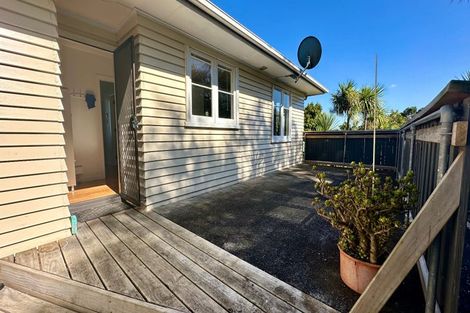 Photo of property in 9 Waiana Avenue, Mangere Bridge, Auckland, 2022