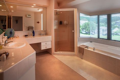 Photo of property in 239 Onemana Drive, Onemana, Whangamata, 3691