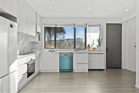 Photo of property in 10 Karoro Road, Flat Bush, Auckland, 2019