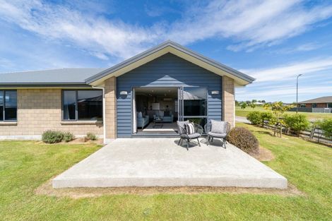 Photo of property in 25 Vancouver Place, Te Anau, 9600
