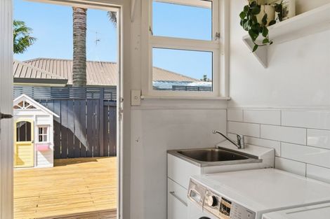 Photo of property in 9a Carysfort Street, Mount Maunganui, 3116