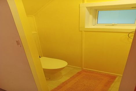 Photo of property in 16 Toroa Road, Otaihanga, Paraparaumu, 5036