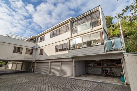 Photo of property in 9/9 Wilkinson Street, Oriental Bay, Wellington, 6011
