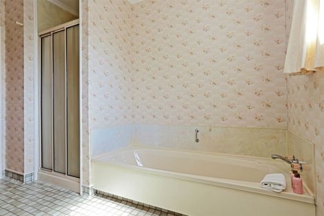 Photo of property in 1b Chambers Street, Havelock North, 4130