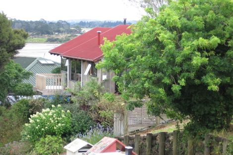 Photo of property in 87 Rosecamp Road, Beach Haven, Auckland, 0626