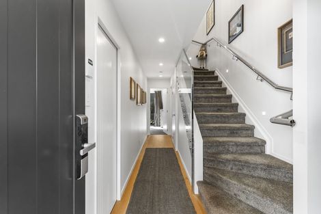 Photo of property in 7/16 Williamson Avenue, Belmont, Auckland, 0622