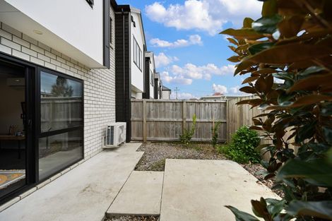 Photo of property in 7/12 Charlemont Street, Whitiora, Hamilton, 3200