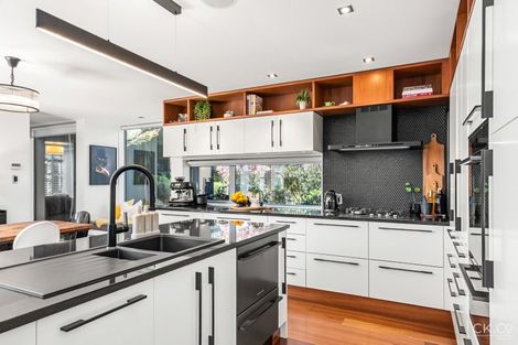 Photo of property in 11 Parkwood Grove, Trentham, Upper Hutt, 5018