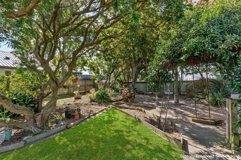 Photo of property in 41 Clyde Crescent, Roslyn, Palmerston North, 4414