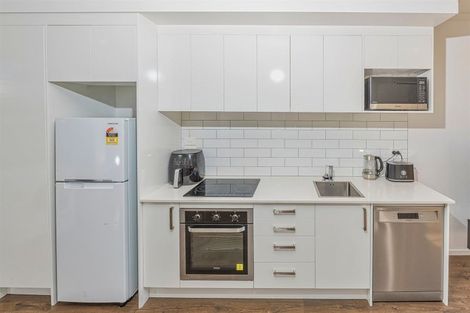 Photo of property in 42 Sidney Wallingford Way, Hobsonville, Auckland, 0616