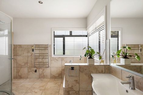 Photo of property in 58 Merlot Drive, Greenmeadows, Napier, 4112