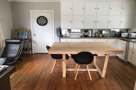 Photo of property in 2 Turenne Street, Inner Kaiti, Gisborne, 4010