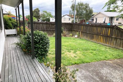 Photo of property in 33 Crawshaw Drive, Nawton, Hamilton, 3200