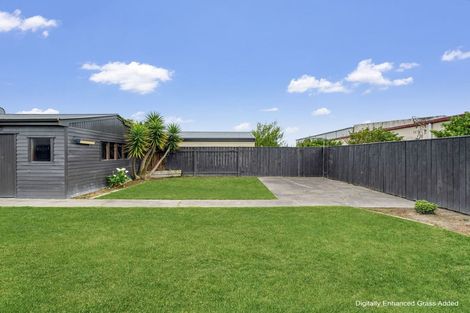 Photo of property in 42 Acacia Street, Kelvin Grove, Palmerston North, 4414