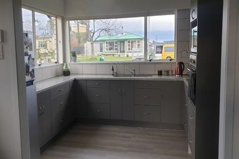 Photo of property in 32 Grange Street, Winton, 9720