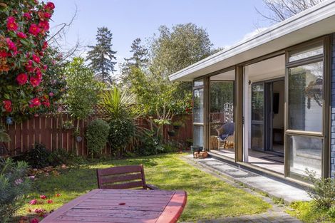 Photo of property in 1/7 Kathleen Place, Rainbow Point, Taupo, 3330